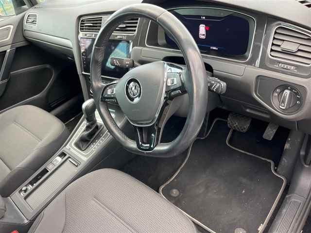 VOLKSWAGEN GOLF VARIANT 2020