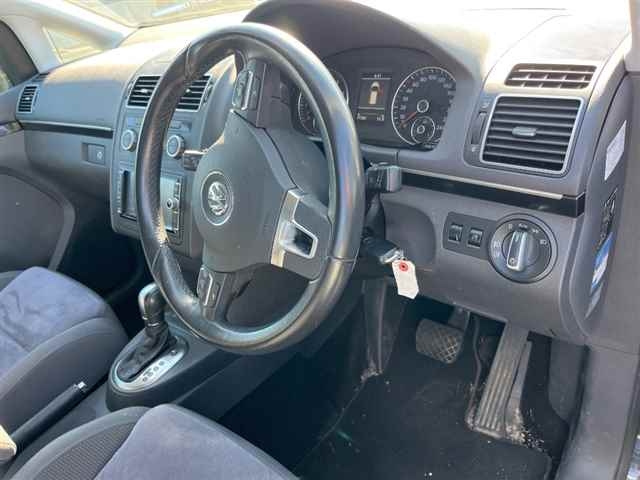 VOLKSWAGEN GOLF TOURAN 2014