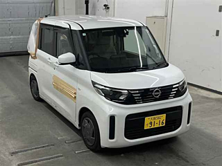 NISSAN ROOX 2025