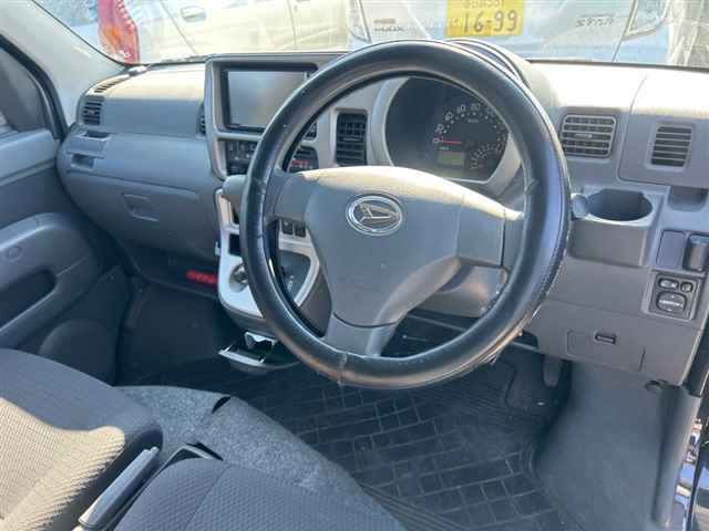 DAIHATSU HIJET VAN 2015