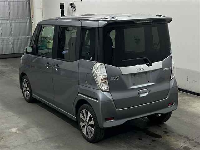 MITSUBISHI EK SPACE 2015