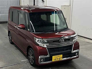 DAIHATSU TANTO 2018