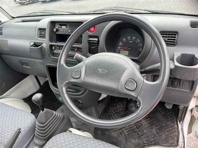 DAIHATSU HIJET TRUCK 2010