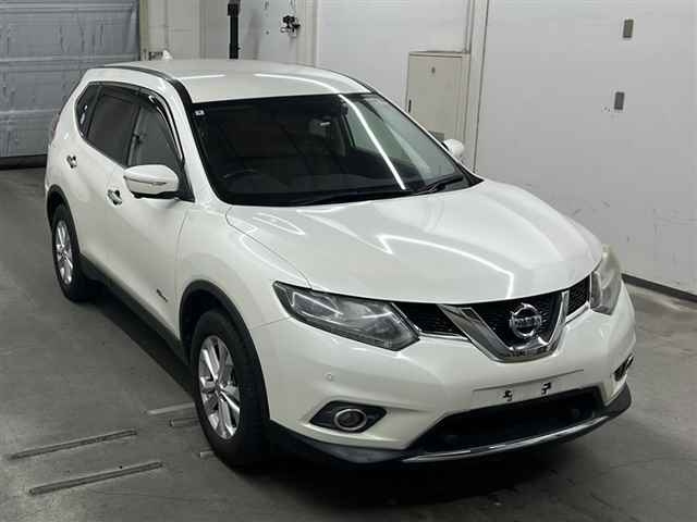 NISSAN X-TRAIL 2015