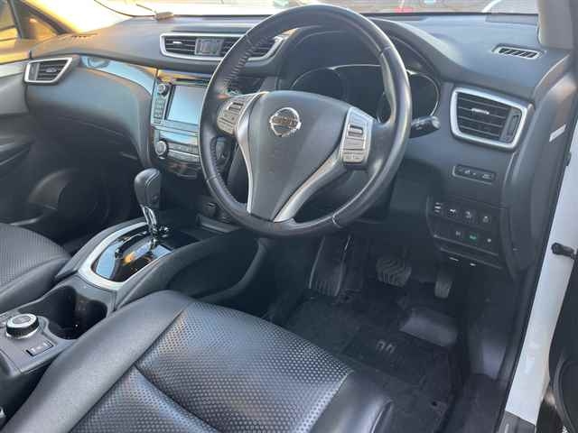 NISSAN X-TRAIL 2015