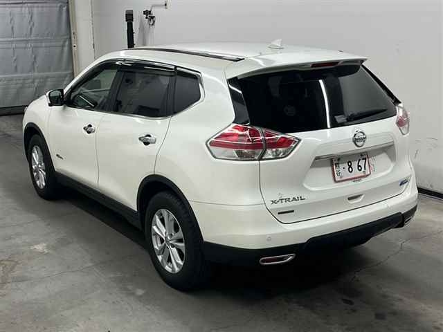 NISSAN X-TRAIL 2015