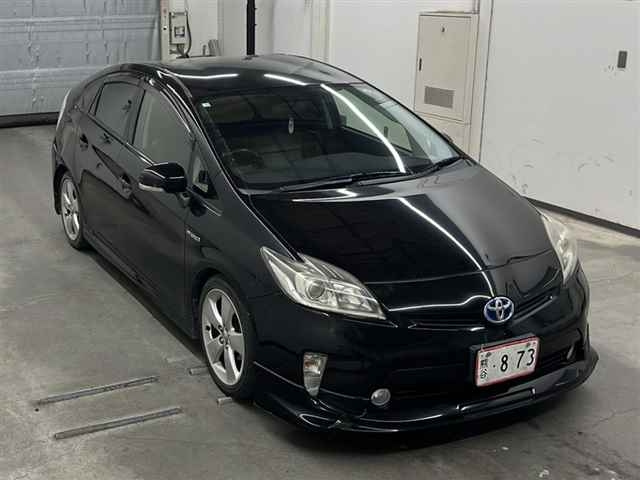 TOYOTA PRIUS 2012