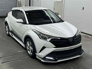 TOYOTA C-HR 2017