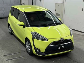 TOYOTA SIENTA 2017