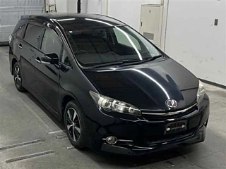 TOYOTA WISH 2017
