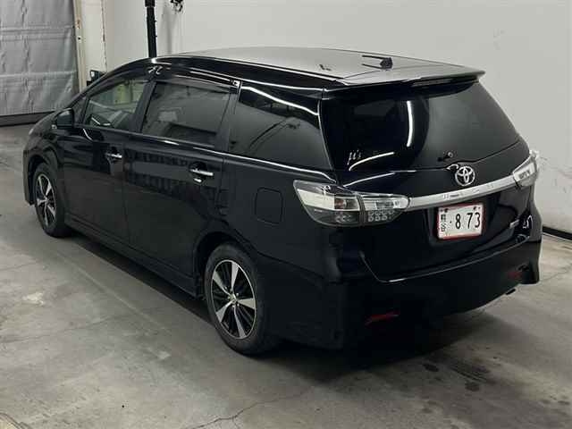 TOYOTA WISH 2017