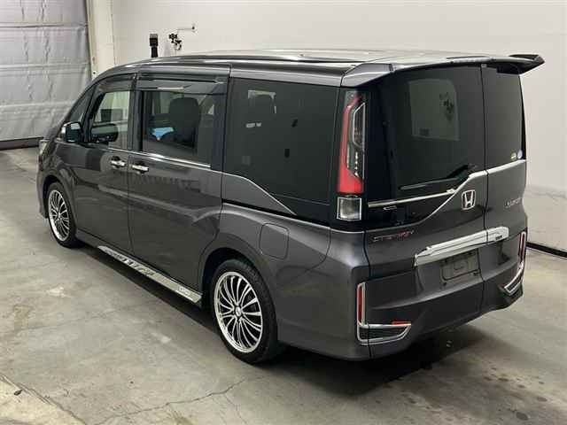 HONDA STEP WAGON 2019