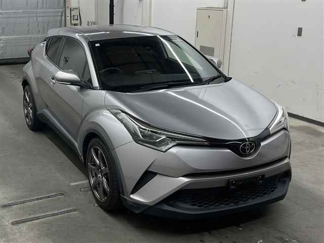 TOYOTA C-HR 2018
