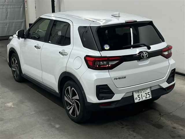 TOYOTA RAIZE 2021