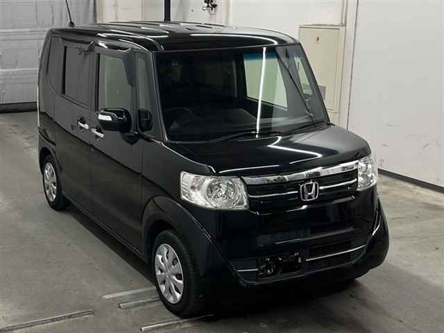 HONDA N BOX 2017