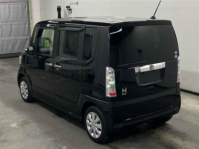 HONDA N BOX 2017