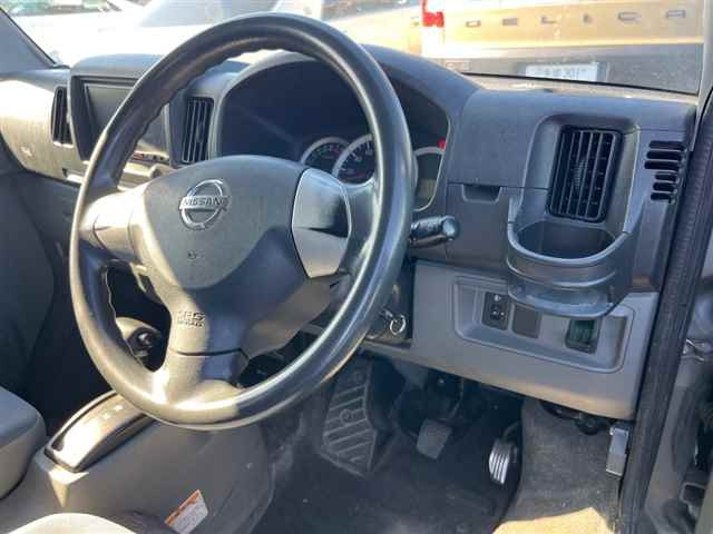 NISSAN CLIPPER VAN 2013