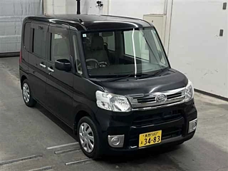 DAIHATSU TANTO 2015