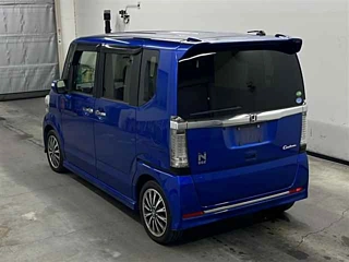 HONDA N BOX 2017