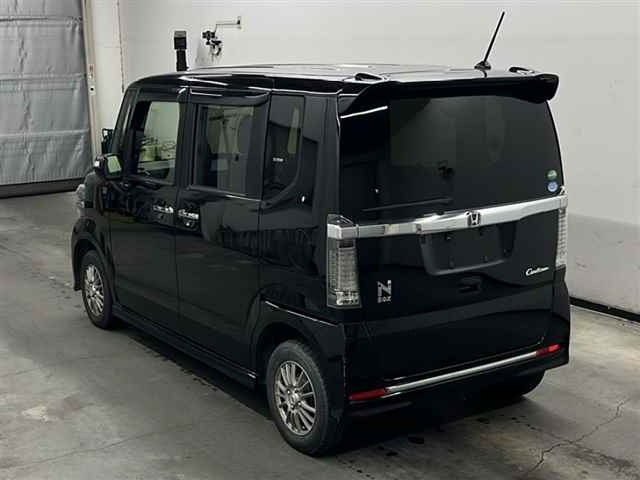 HONDA N BOX 2016