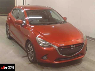 MAZDA DEMIO 2014