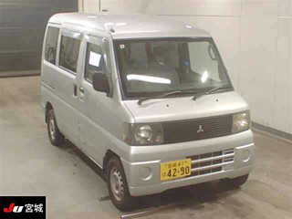 MITSUBISHI MINICAB VAN 2002