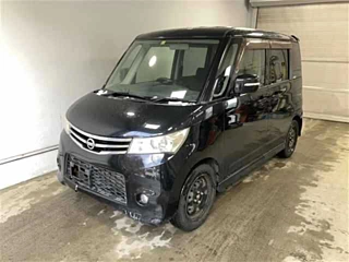 NISSAN ROOX 2011