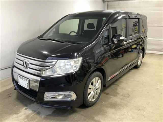 HONDA STEP WAGON 2011