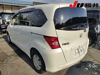 HONDA FREED 2009