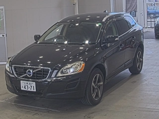 VOLVO XC60 2013