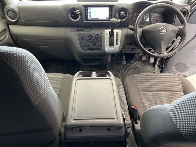 NISSAN CARAVAN VAN 2020