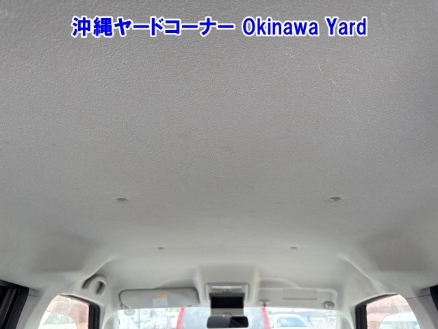 MITSUBISHI DELICA D2 2011