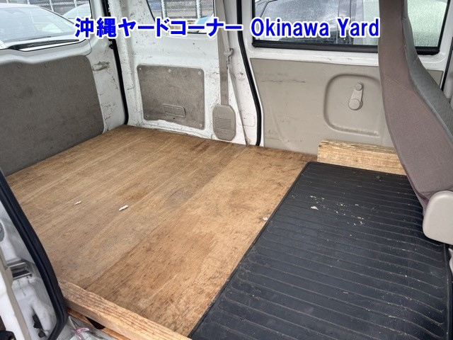 NISSAN CLIPPER VAN 2018