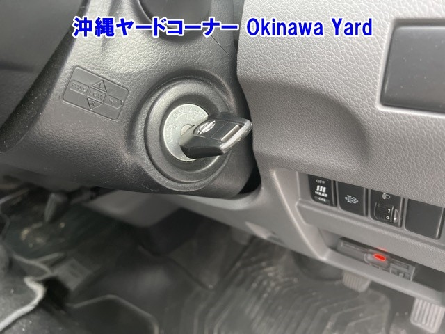 NISSAN CARAVAN VAN 2016