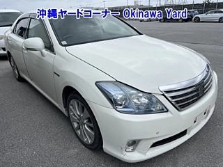 TOYOTA CROWN 2010