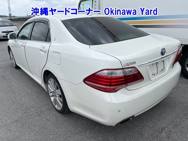 TOYOTA CROWN 2010