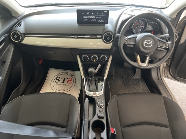 MAZDA MAZDA2 2024