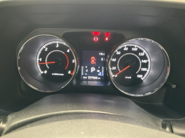 MITSUBISHI DELICA D5 2013