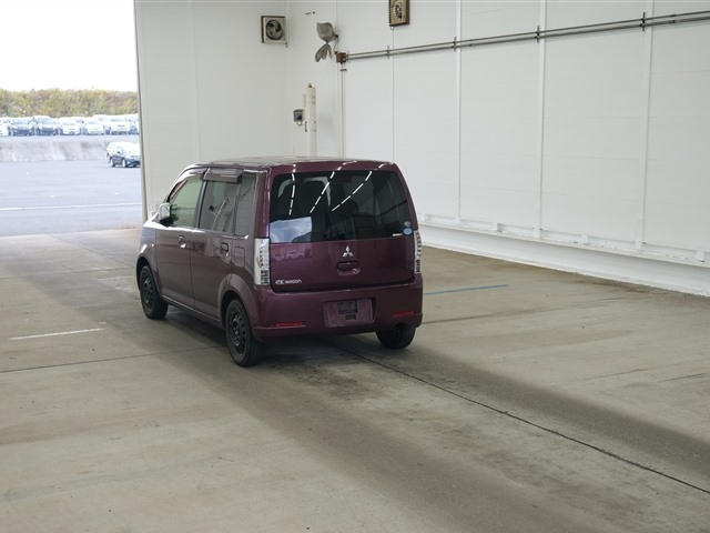 MITSUBISHI EK WAGON 2013