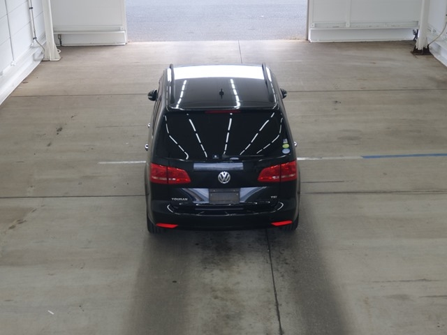 VOLKSWAGEN GOLF TOURAN 2012