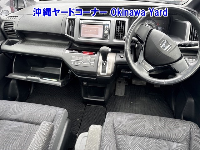 HONDA STEP WAGON 2011