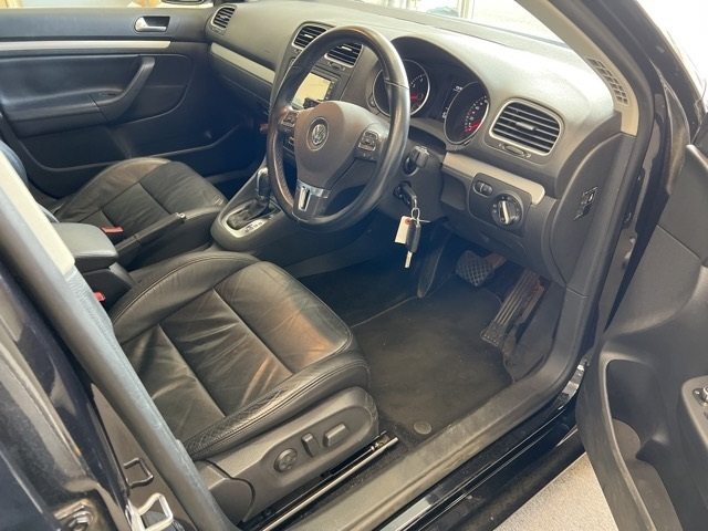 VOLKSWAGEN GOLF VARIANT 2011