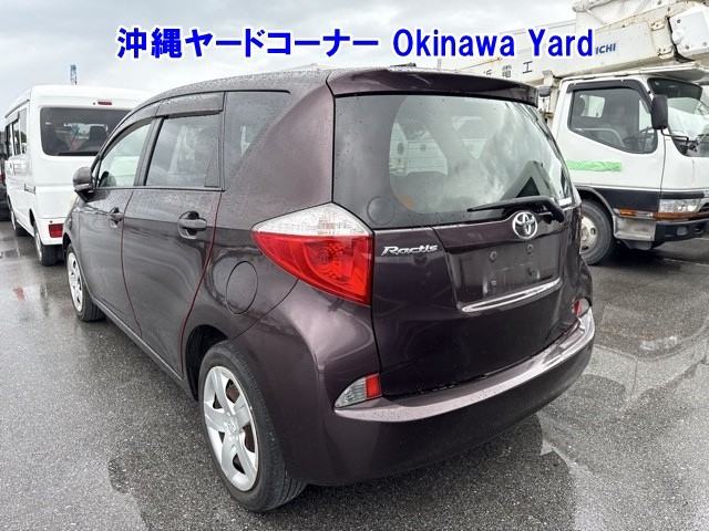 TOYOTA RACTIS 2012
