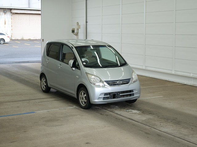 DAIHATSU MOVE 2010