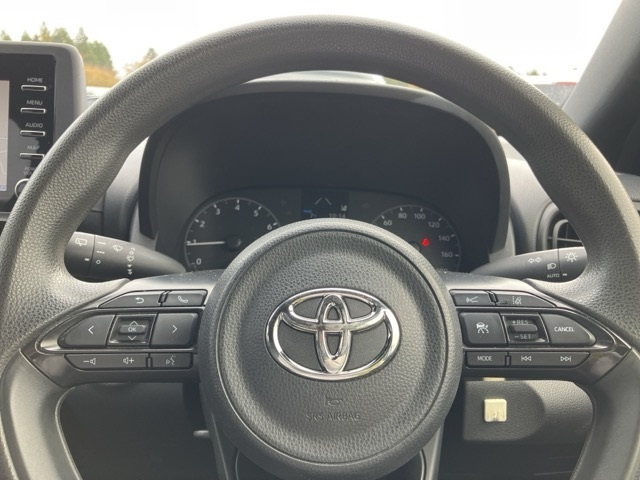 TOYOTA YARIS 2021