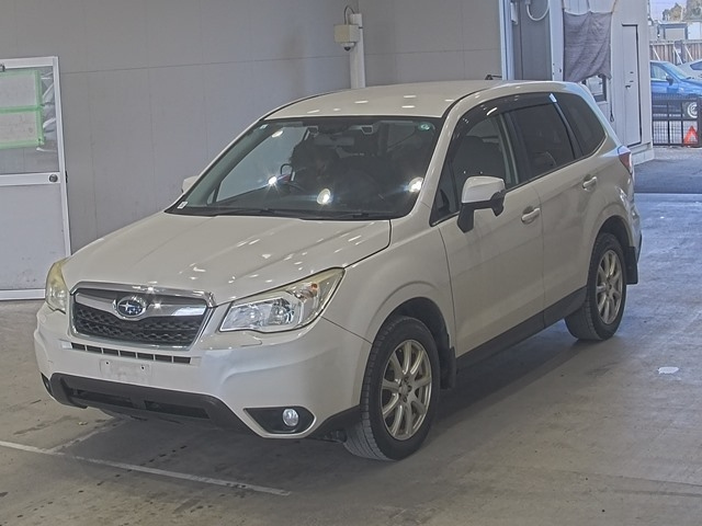 SUBARU FORESTER 2013