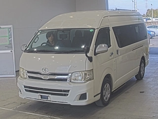 TOYOTA HIACE 2012