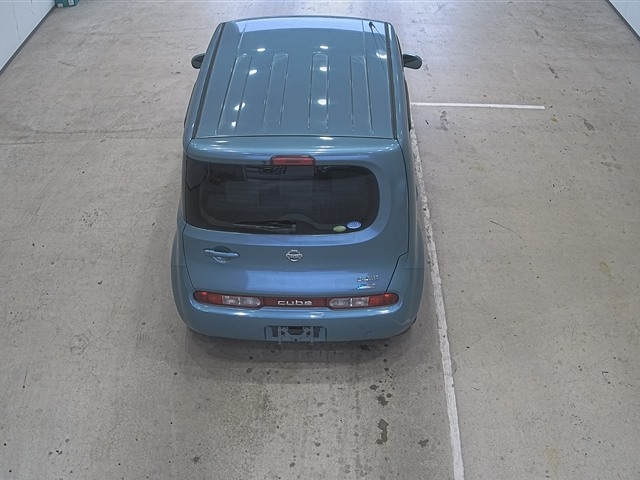NISSAN CUBE 2010