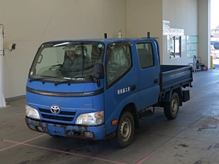 TOYOTA DYNA 2011
