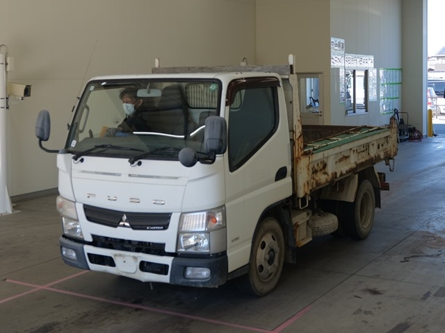 MITSUBISHI CANTER 2015